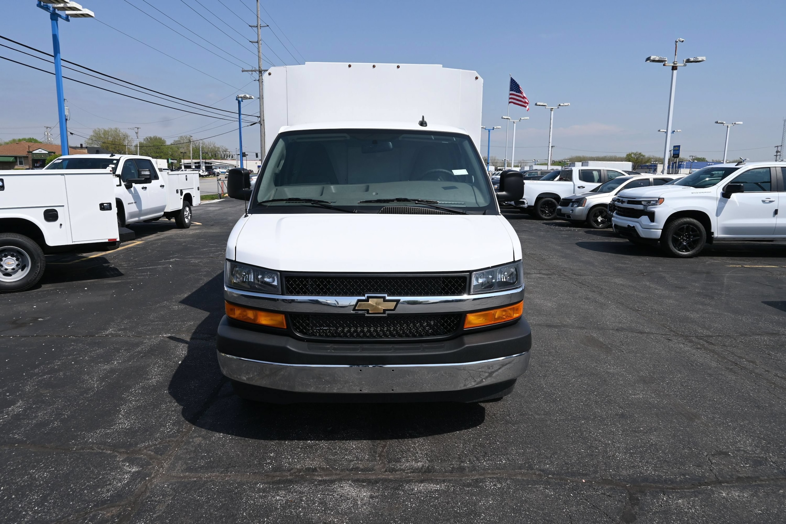 2025 Chevrolet Express Cutaway