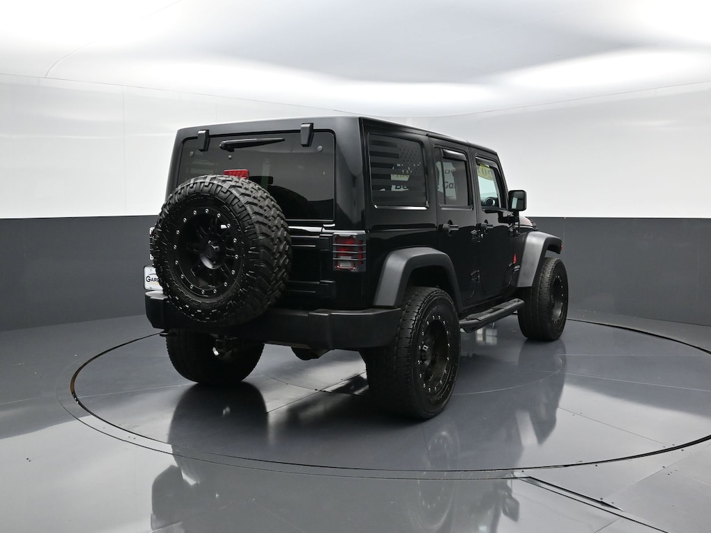 Used 2017 Jeep Wrangler JK Unlimited Rubicon 4x4 SUV