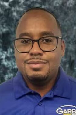 Staff member Justin Stubblefield from eea8ab10694e