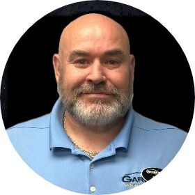 Staff member Michael Gatton from eea8ab10694e