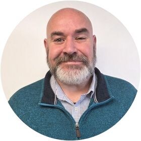 Staff member Michael Gatton from eea8ab10694e