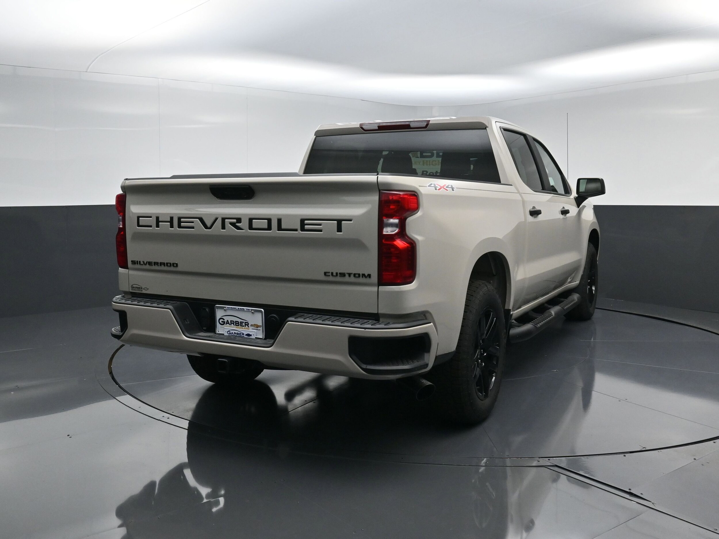 2026 Chevrolet Silverado 1500 Custom photo 3