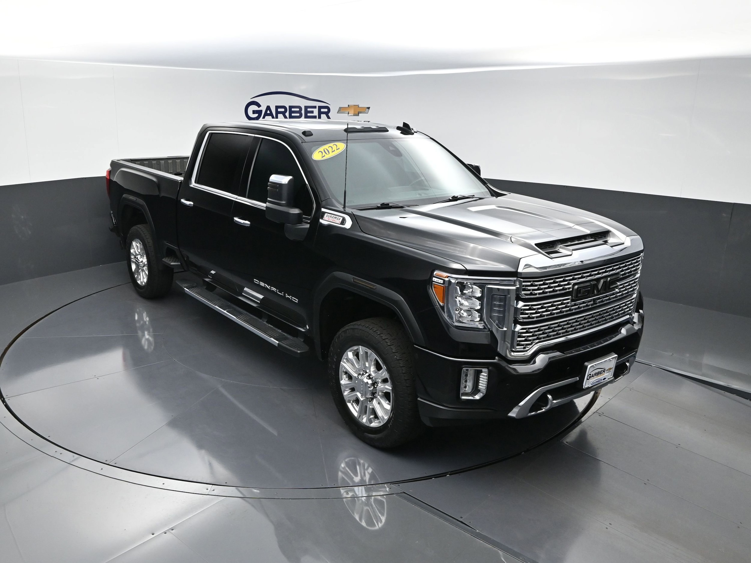 2022 GMC Sierra 4WD Crew Cab Standard Box Denali's photo