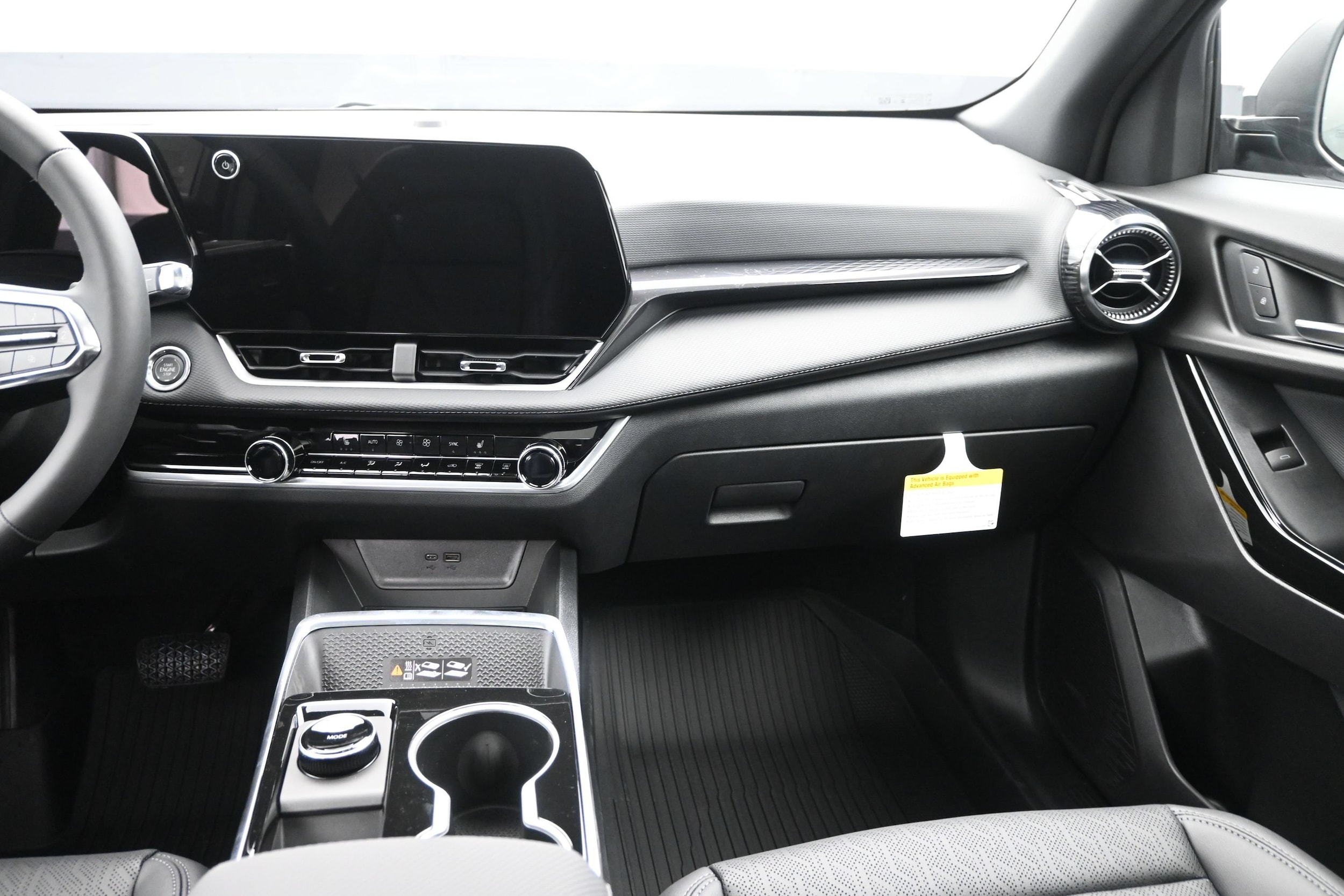 2027 Chevrolet Equinox LT - Photo 18