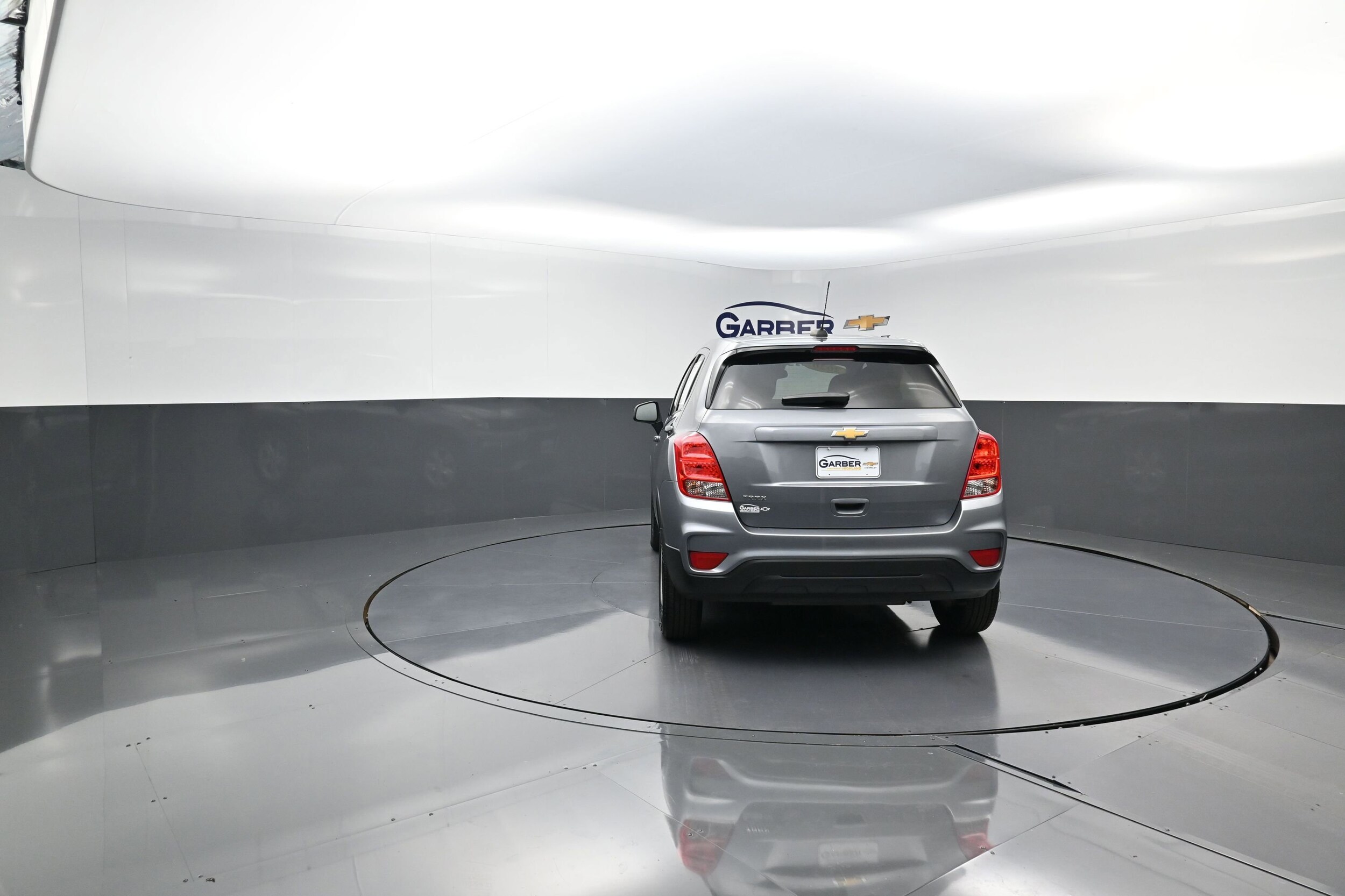 2020 Chevrolet Trax LS photo 4