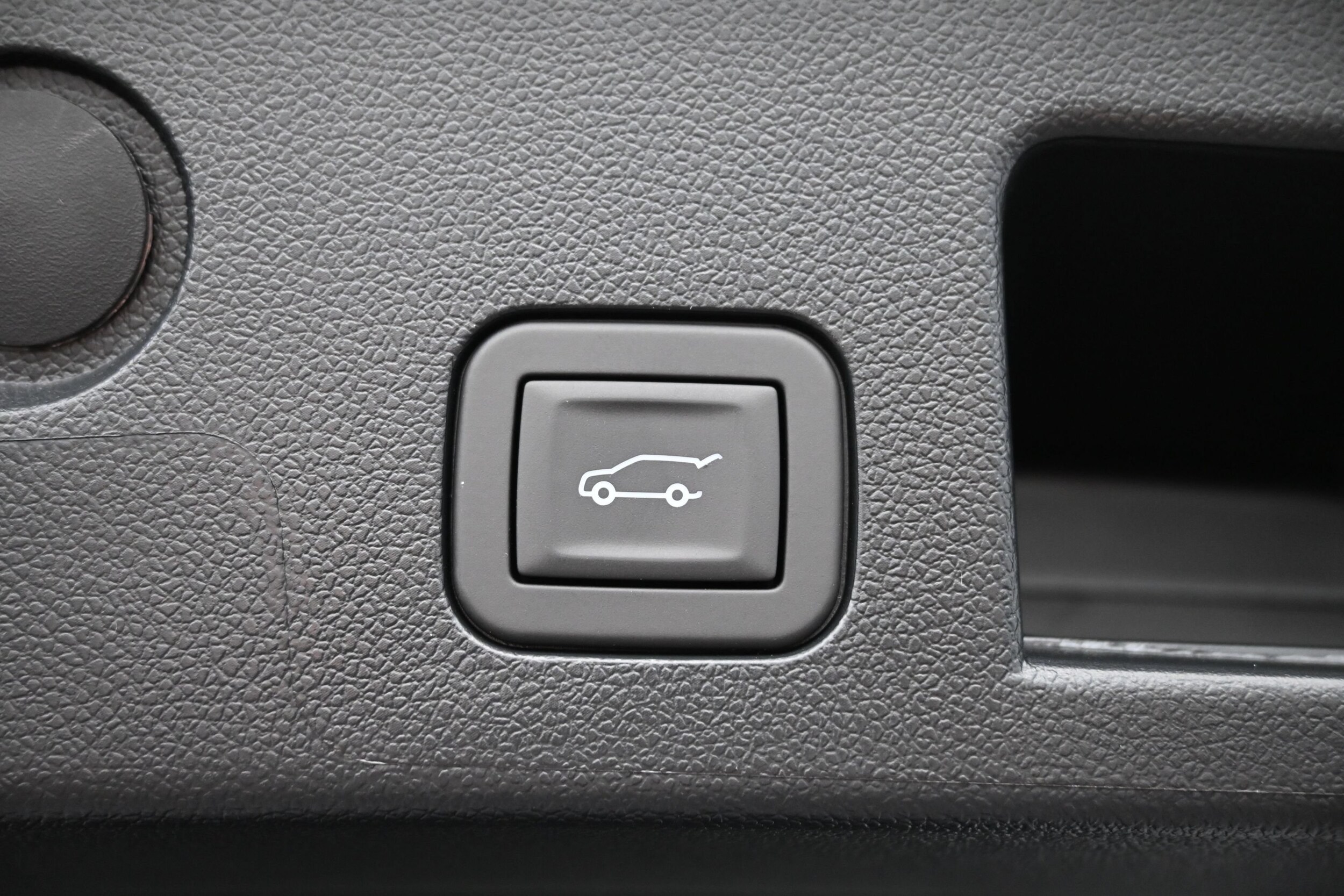 2027 Chevrolet Equinox LT - Photo 51