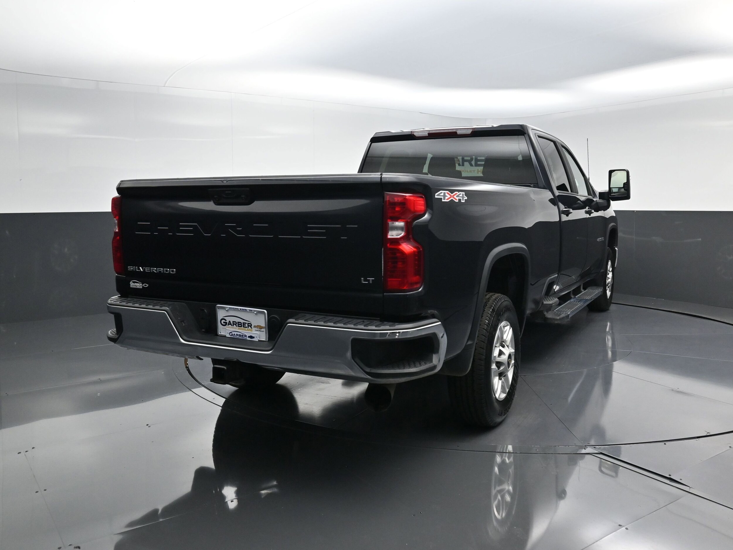 2024 Chevrolet Silverado 2500HD LT photo 3