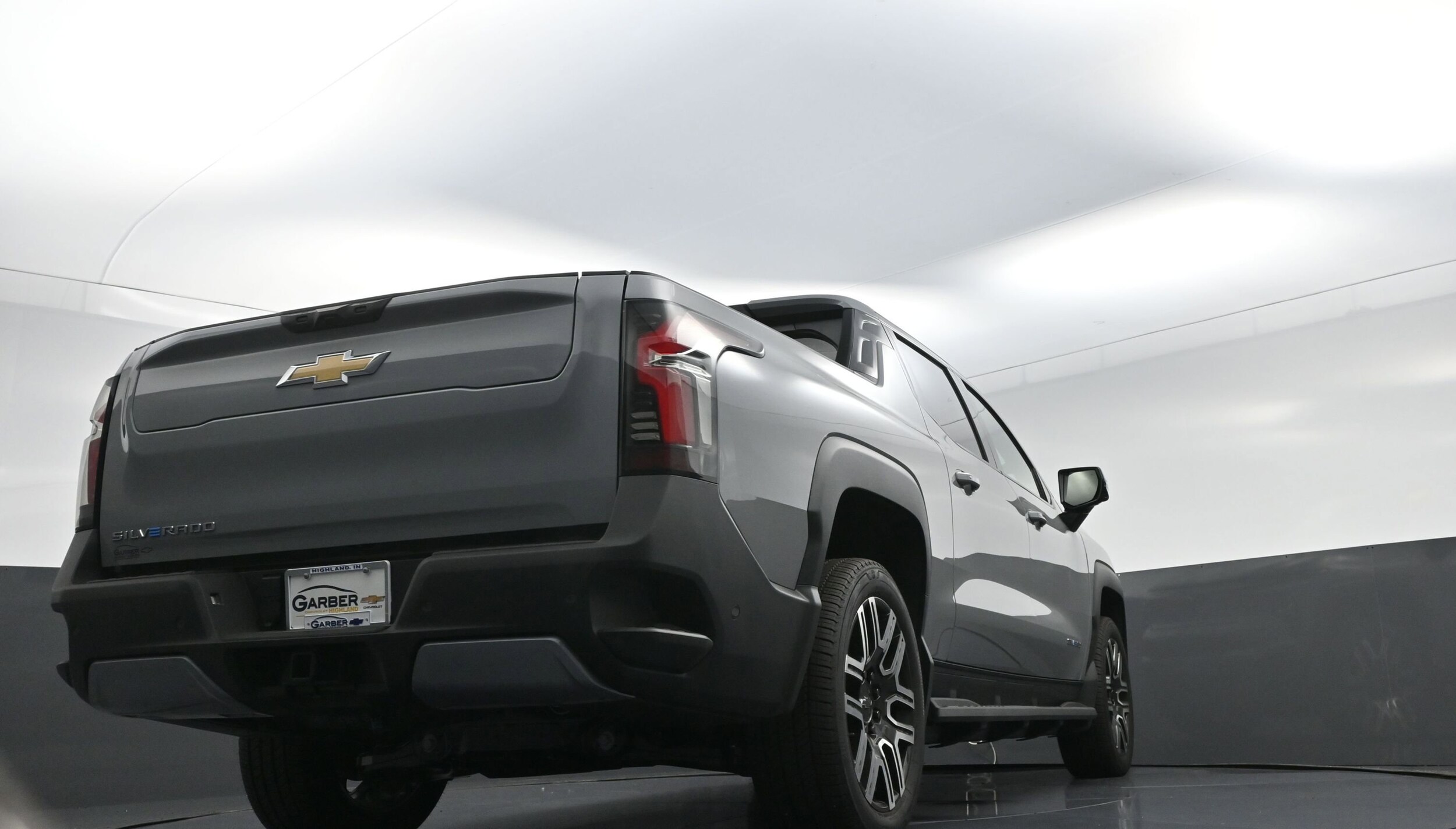 2026 Chevrolet Silverado EV LT - Photo 12