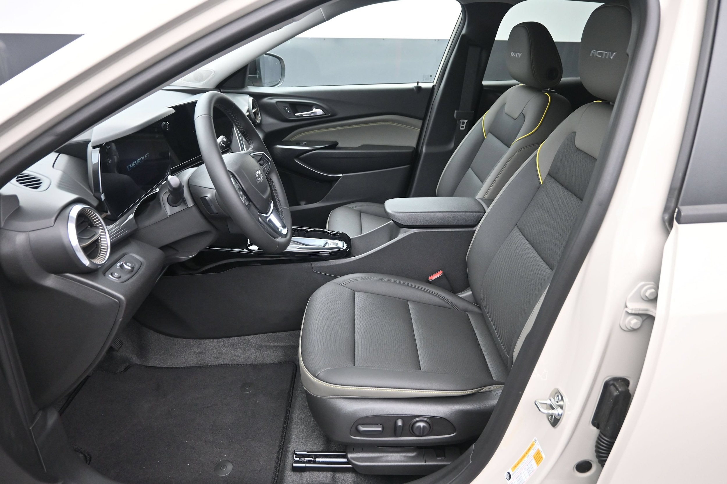 2026 Chevrolet Trax Activ - Photo 20