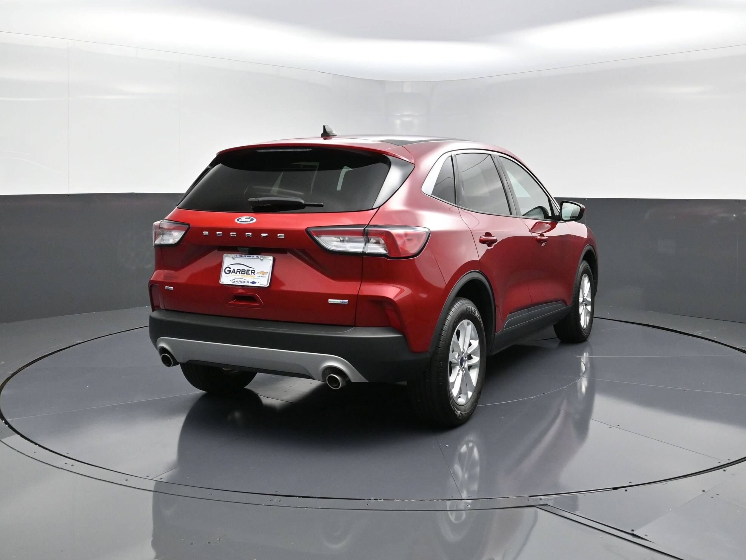 2020 Ford Escape SE photo 3