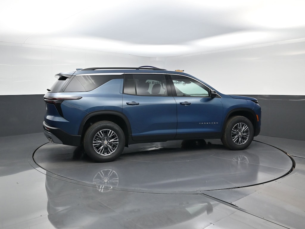 New 2026 Chevrolet Traverse LT SUV
