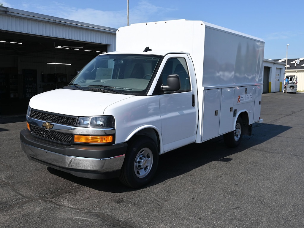 New 2025 Chevrolet Express Cutaway 3500 1WT Cutaway Van