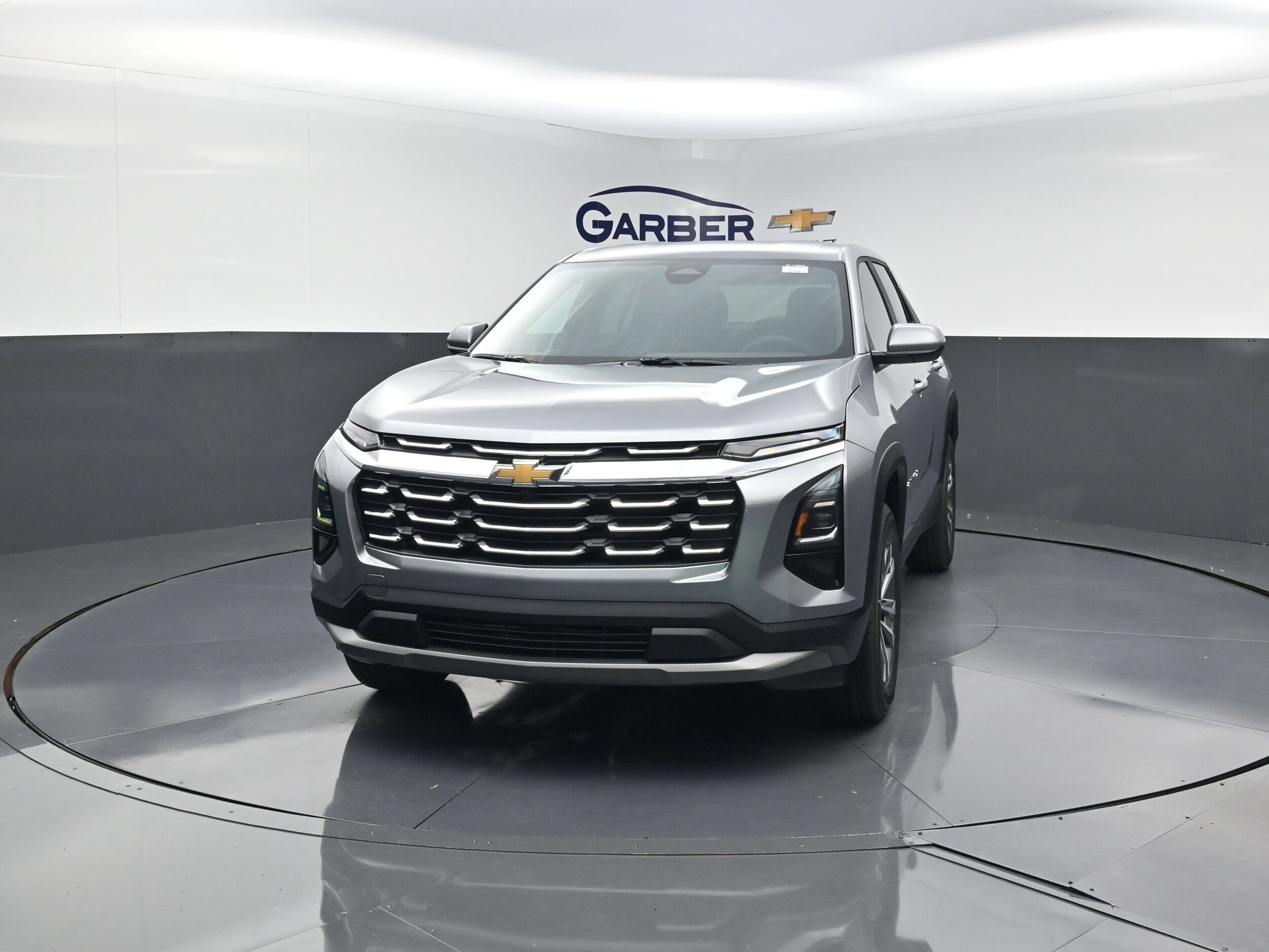 2027 Chevrolet Equinox LT - Photo 7