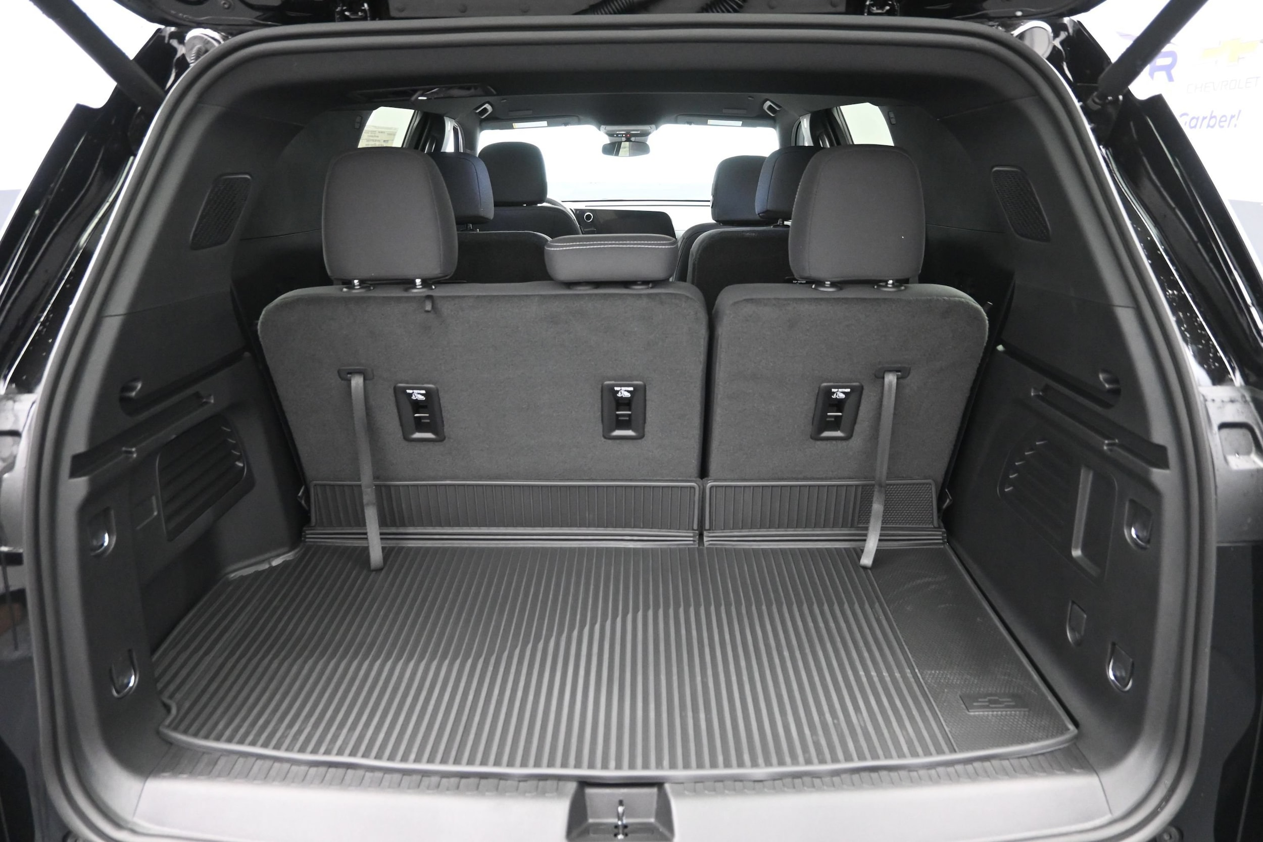 2027 Chevrolet Traverse LT - Photo 53
