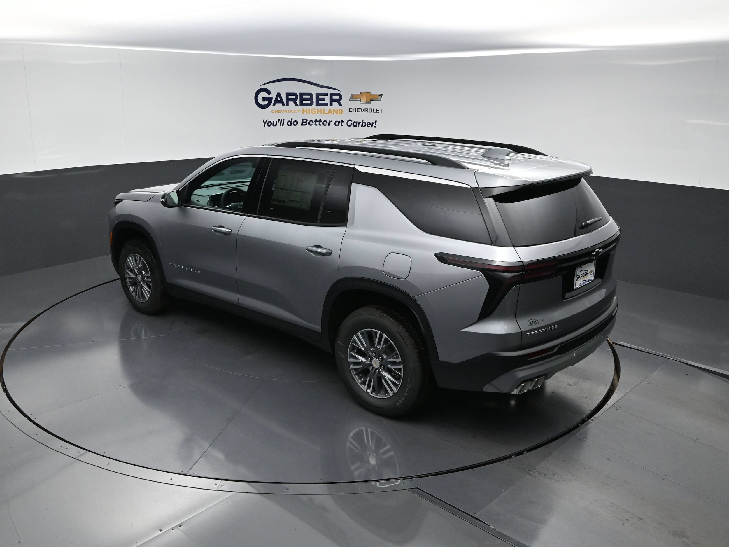 2027 Chevrolet Traverse LT - Photo 13