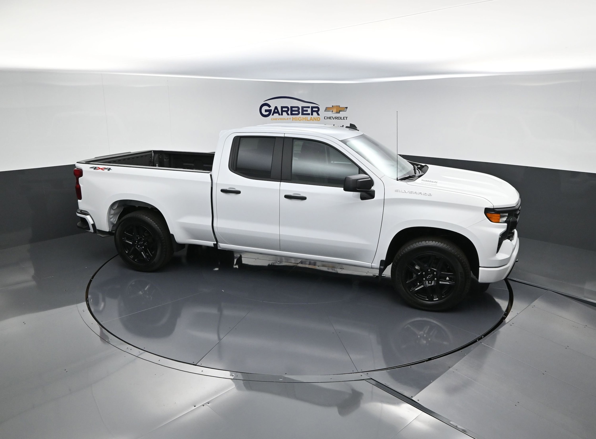2026 Chevrolet Silverado Base's photo