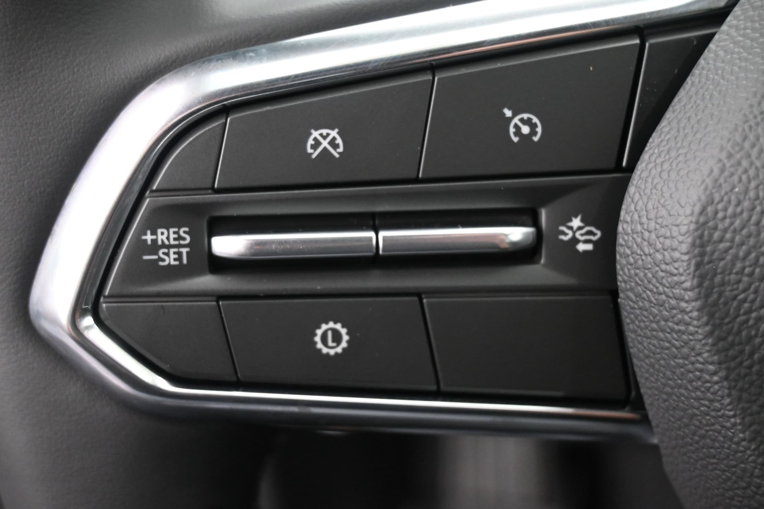 2027 Chevrolet Equinox LT - Photo 26