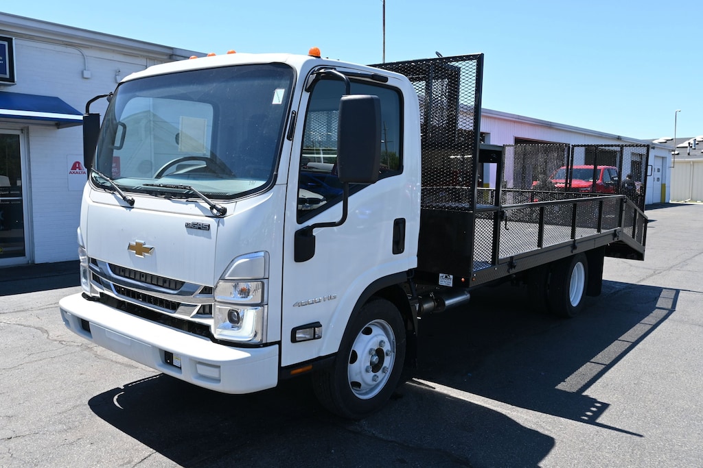 New 2025 Chevrolet Low Cab Forward 4500 HG 2WD Reg Cab 150 Truck