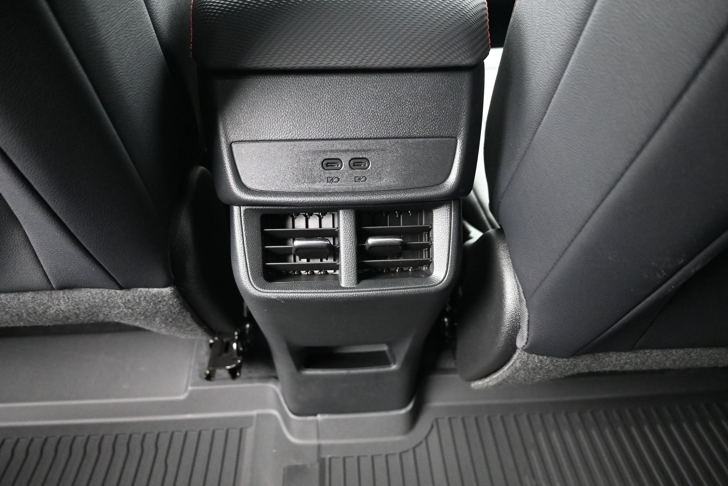 2027 Chevrolet Equinox RS - Photo 49
