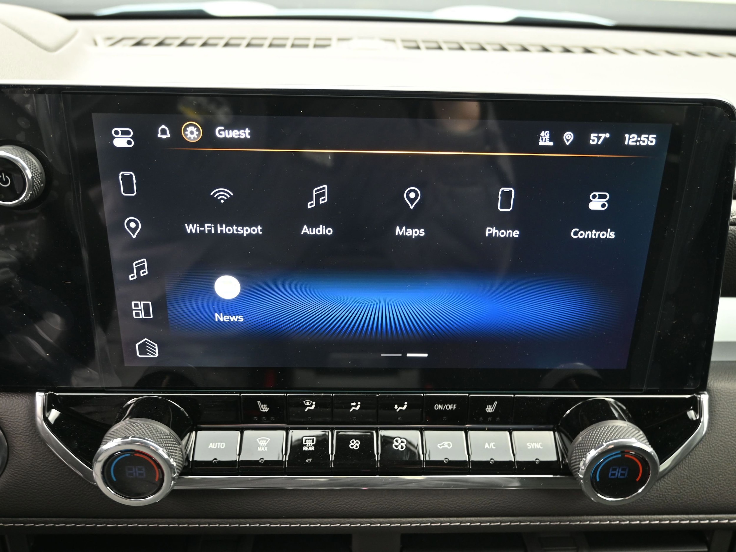 2026 Chevrolet Colorado LT - Photo 32