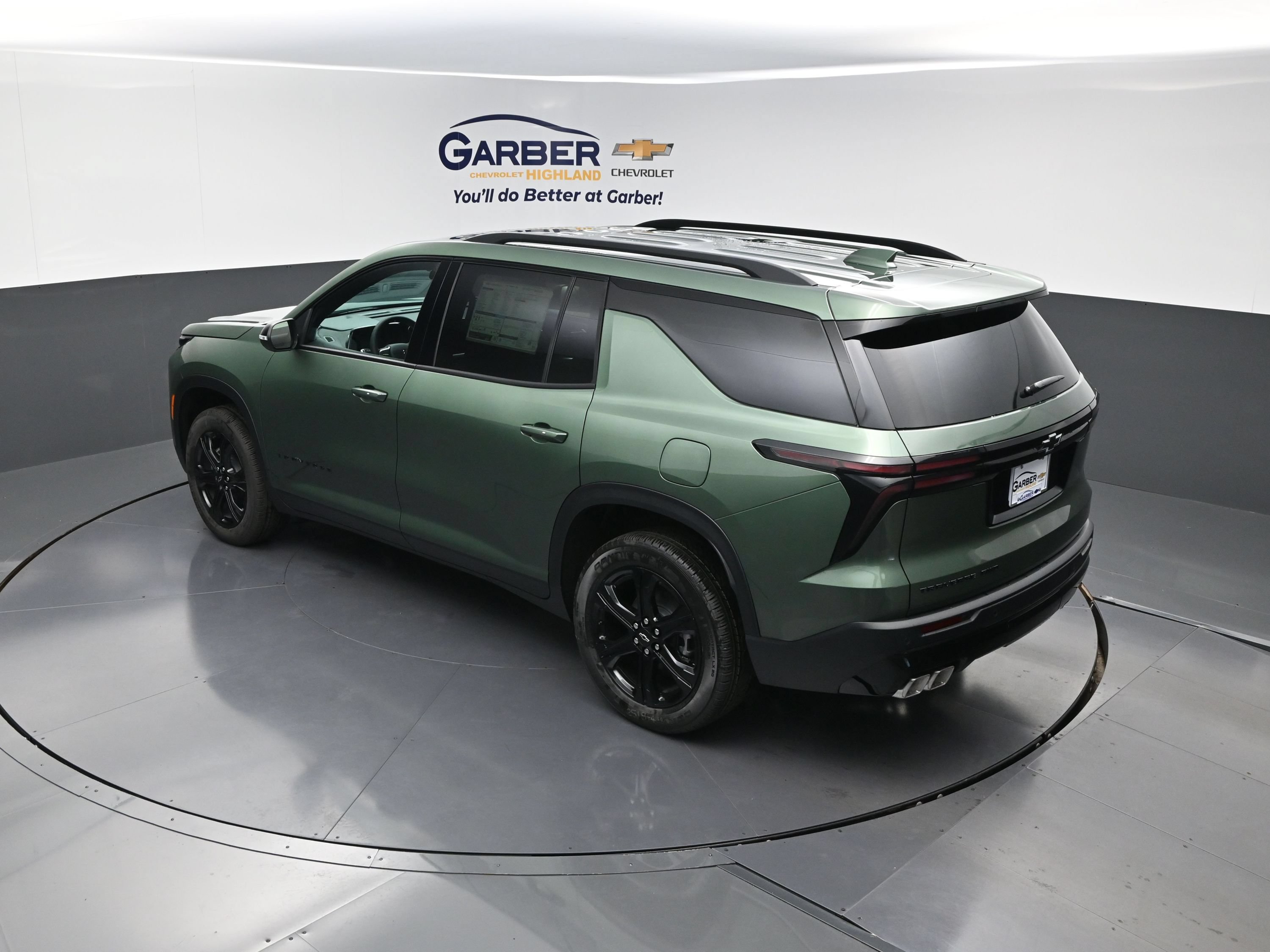 2027 Chevrolet Traverse LT - Photo 13