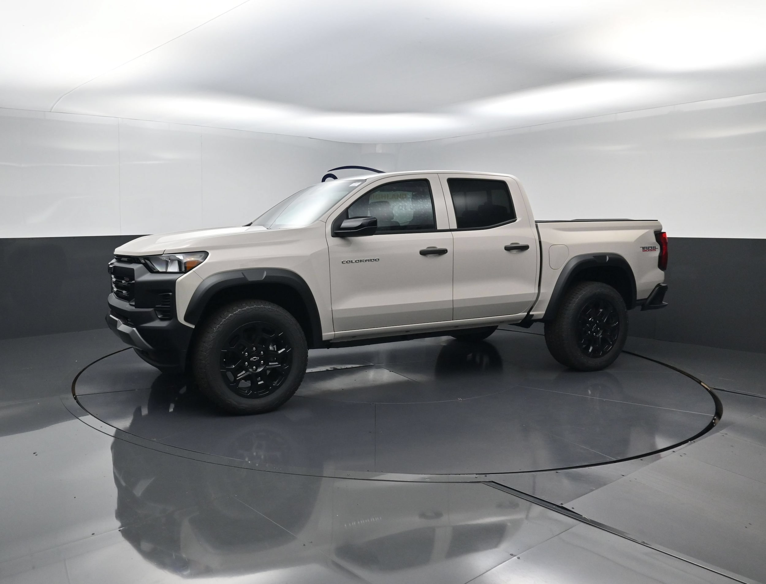 2026 Chevrolet Colorado Trail Boss - Photo 6