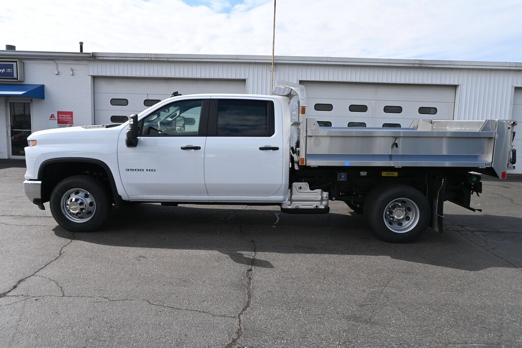 New 2025 Chevrolet Silverado 3500 HD Chassis Cab Work Truck Truck