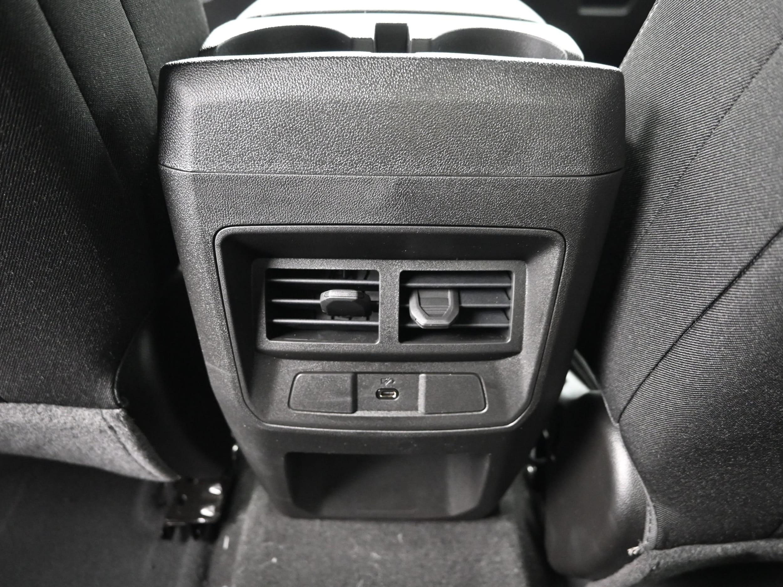 2026 Chevrolet Colorado LT - Photo 46