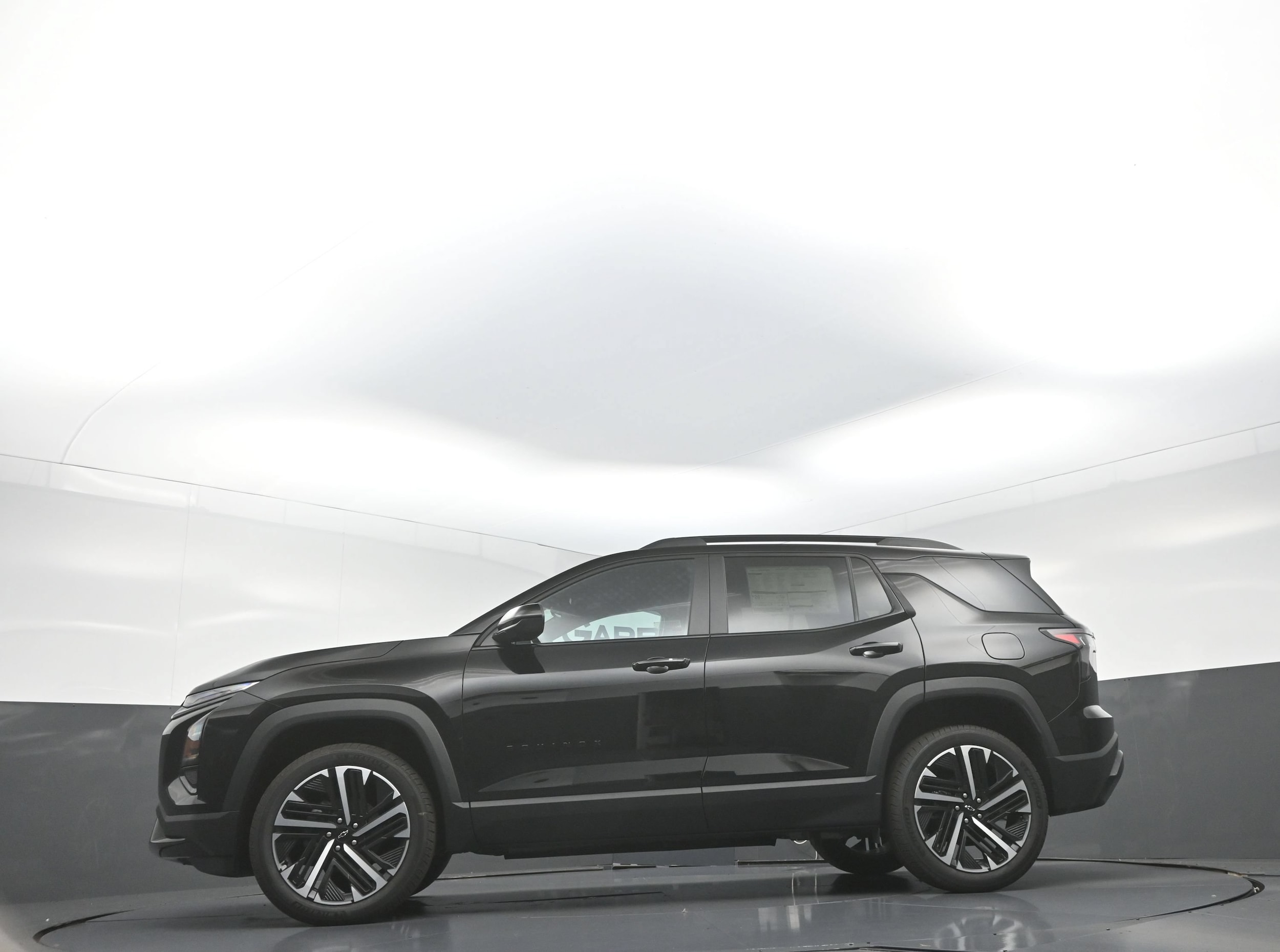 2027 Chevrolet Equinox RS - Photo 11