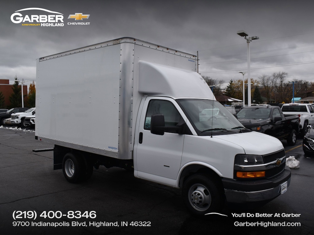 New 2024 Chevrolet Express Cutaway 3500 1WT Cutaway Van