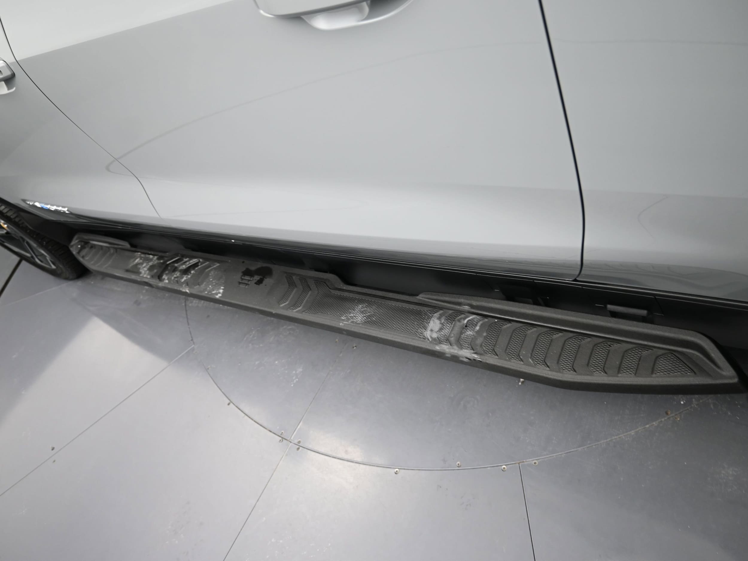 2026 Chevrolet Silverado EV LT - Photo 19