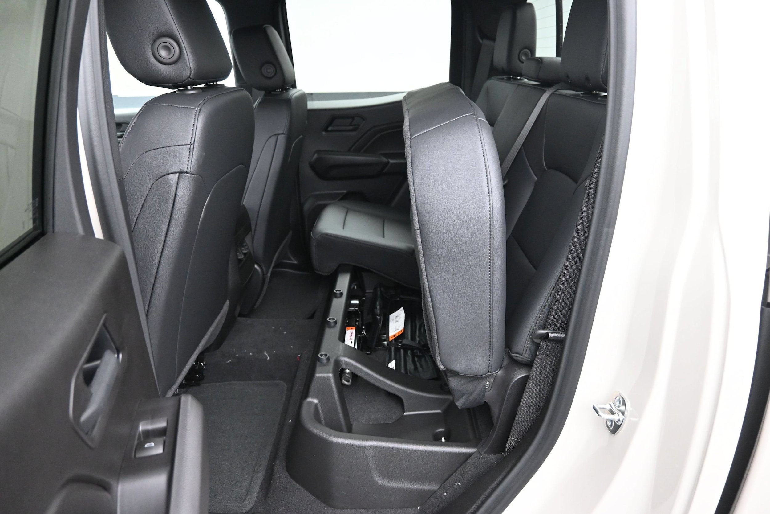 2026 Chevrolet Colorado Trail Boss - Photo 46