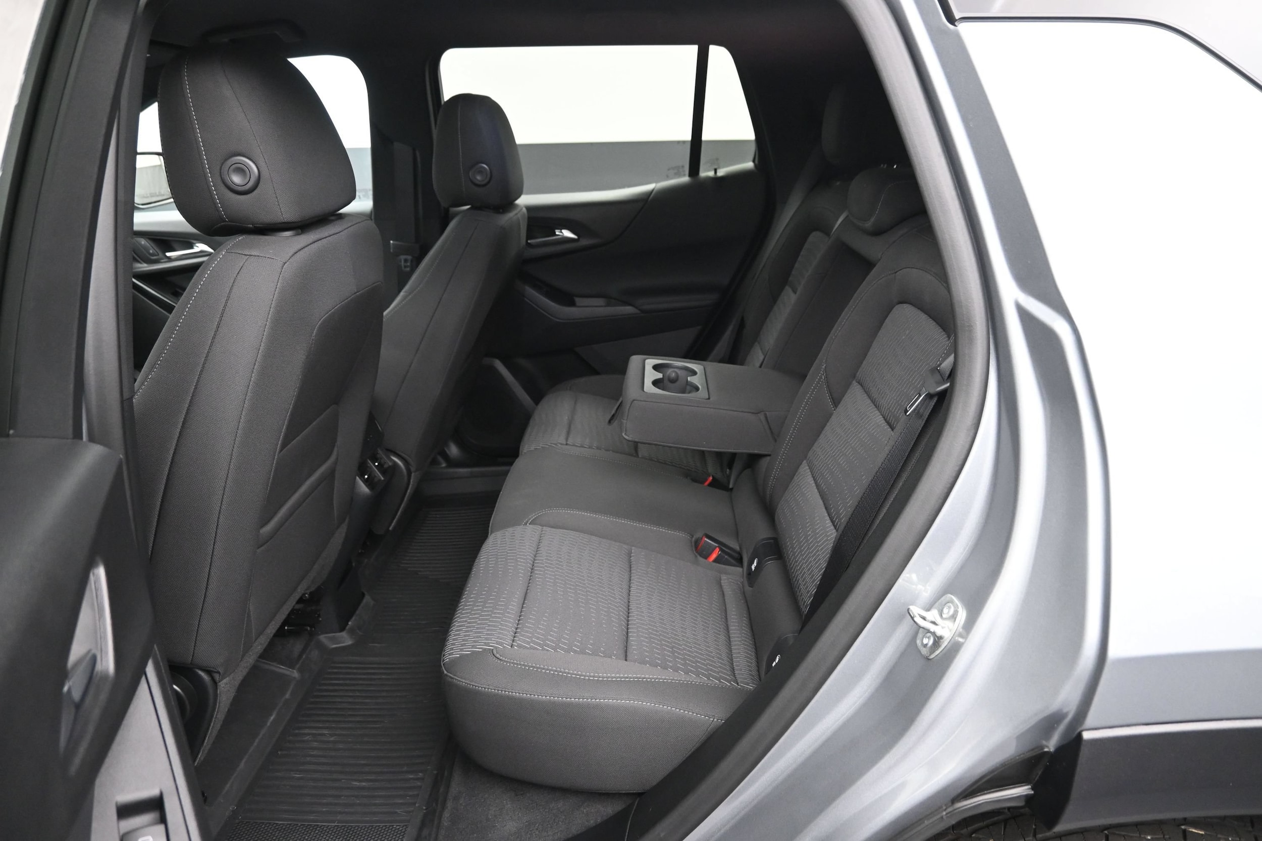 2026 Chevrolet Equinox LT - Photo 45