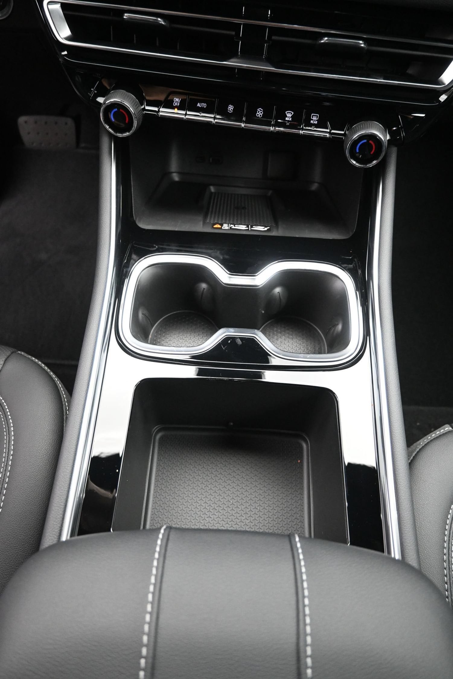 2026 Chevrolet Traverse LT - Photo 43