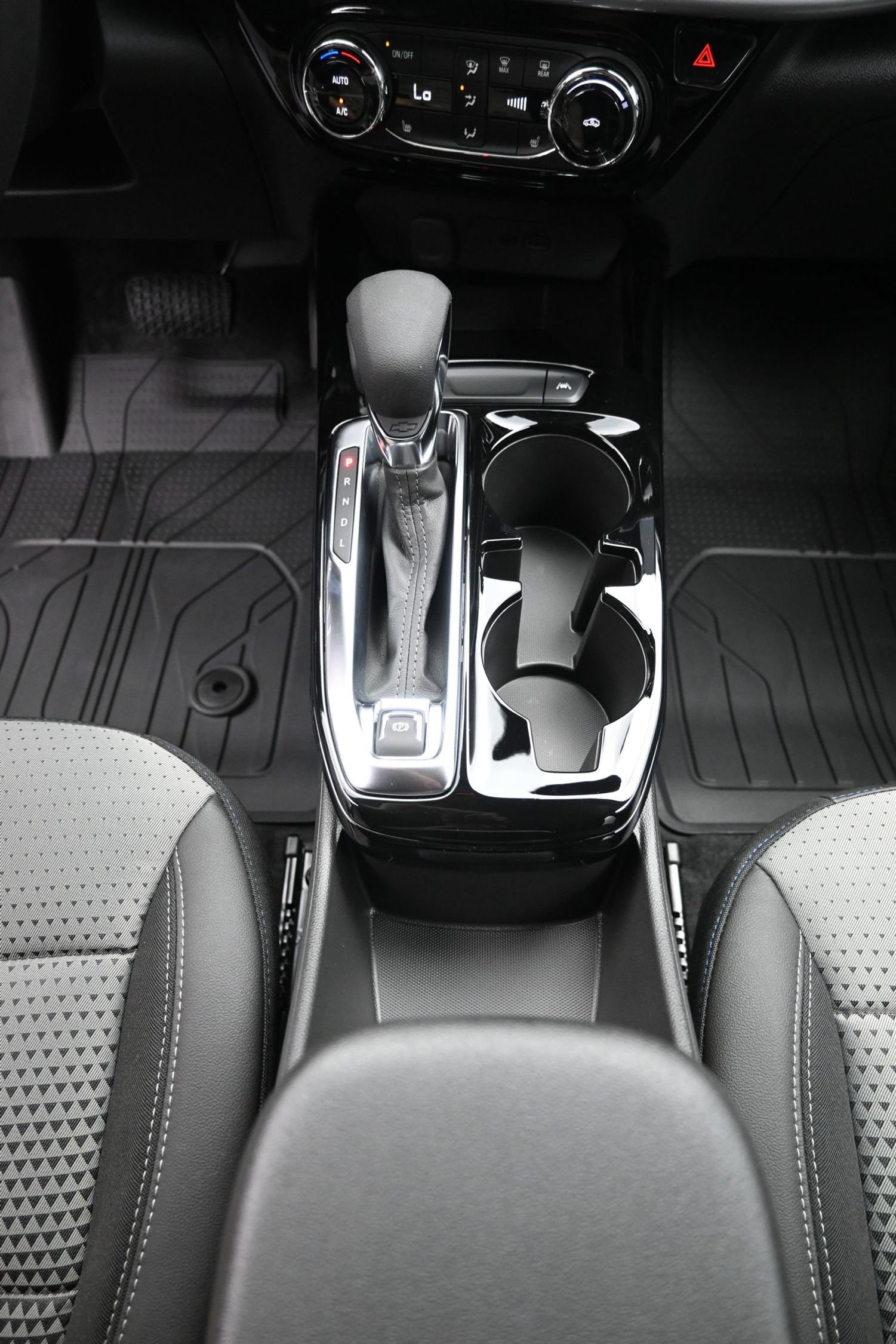 2026 Chevrolet Trax LT - Photo 40