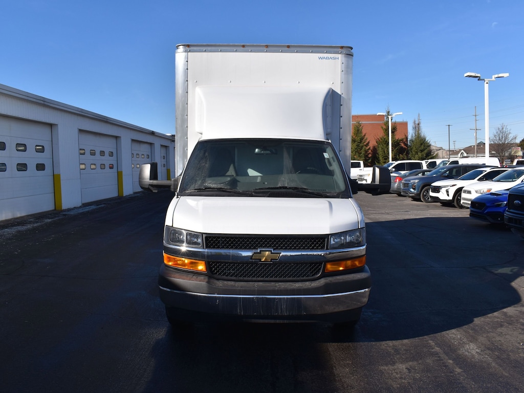 New 2024 Chevrolet Express Cutaway 3500 1WT Cutaway Van