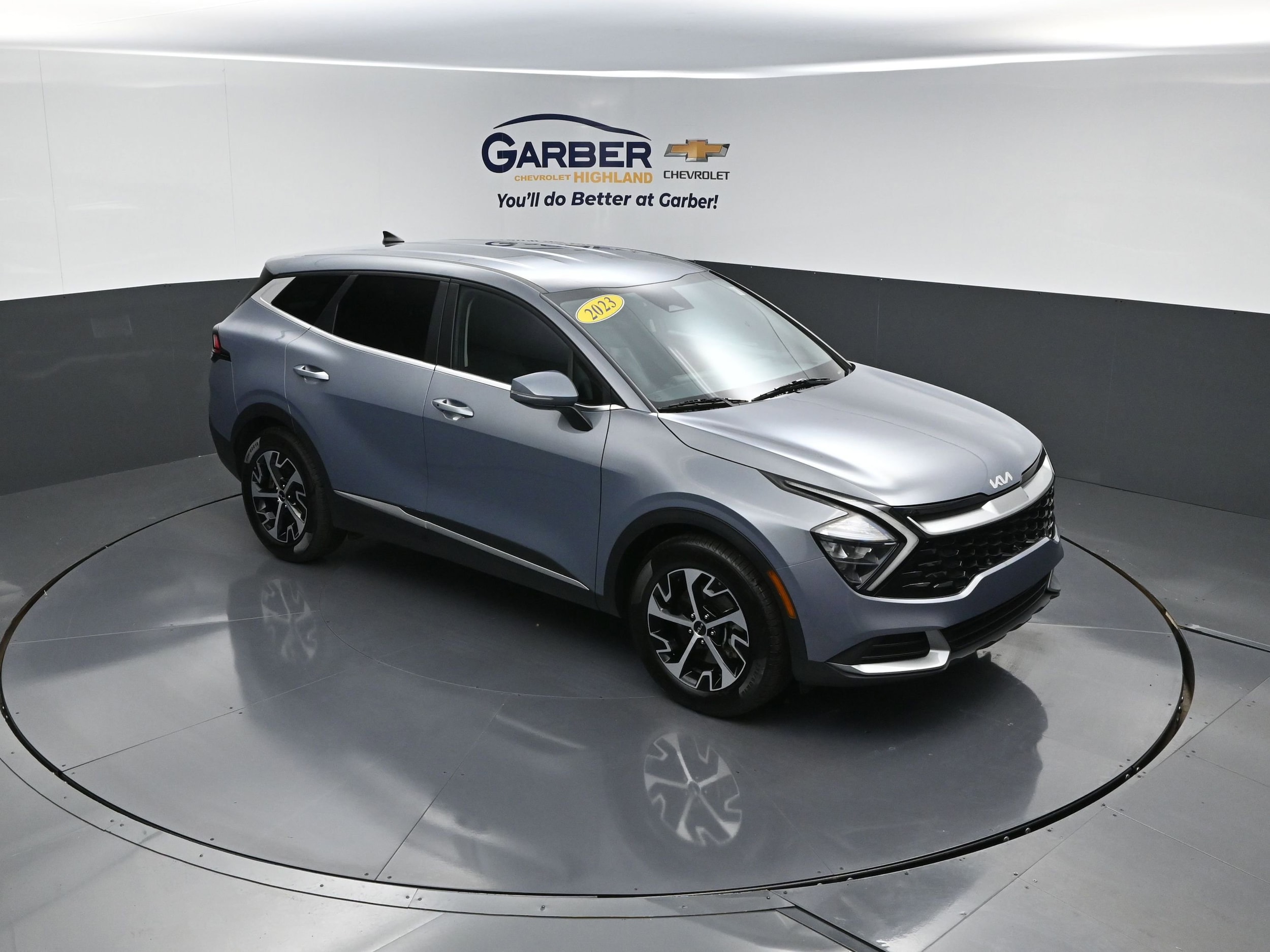 2023 Kia Sportage EX's photo