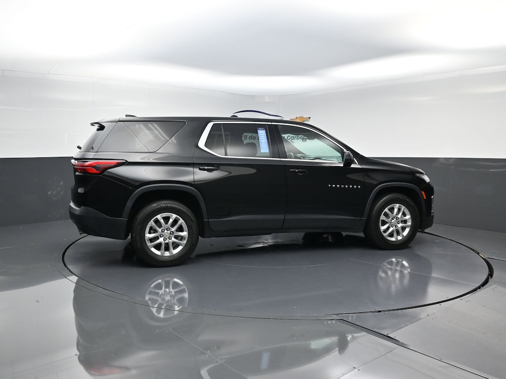 Used 2022 Chevrolet Traverse LS w/1LS SUV
