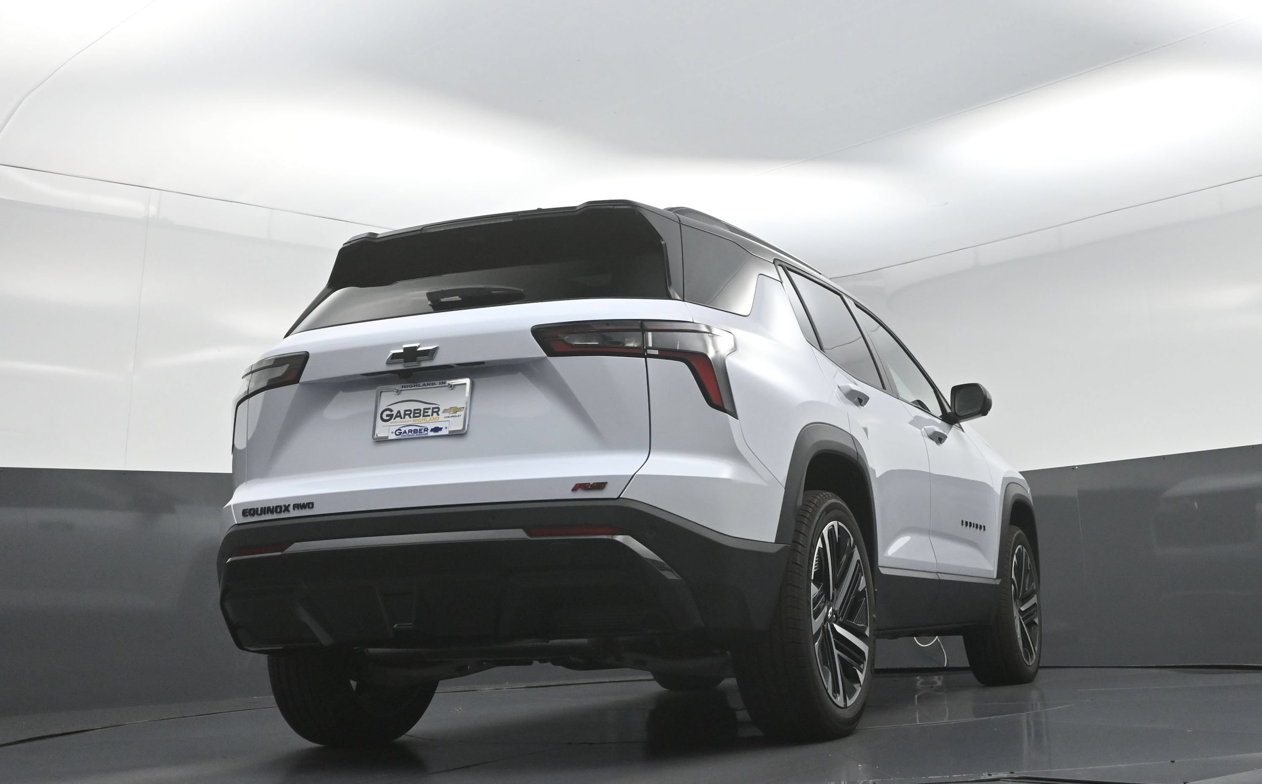2027 Chevrolet Equinox RS - Photo 12