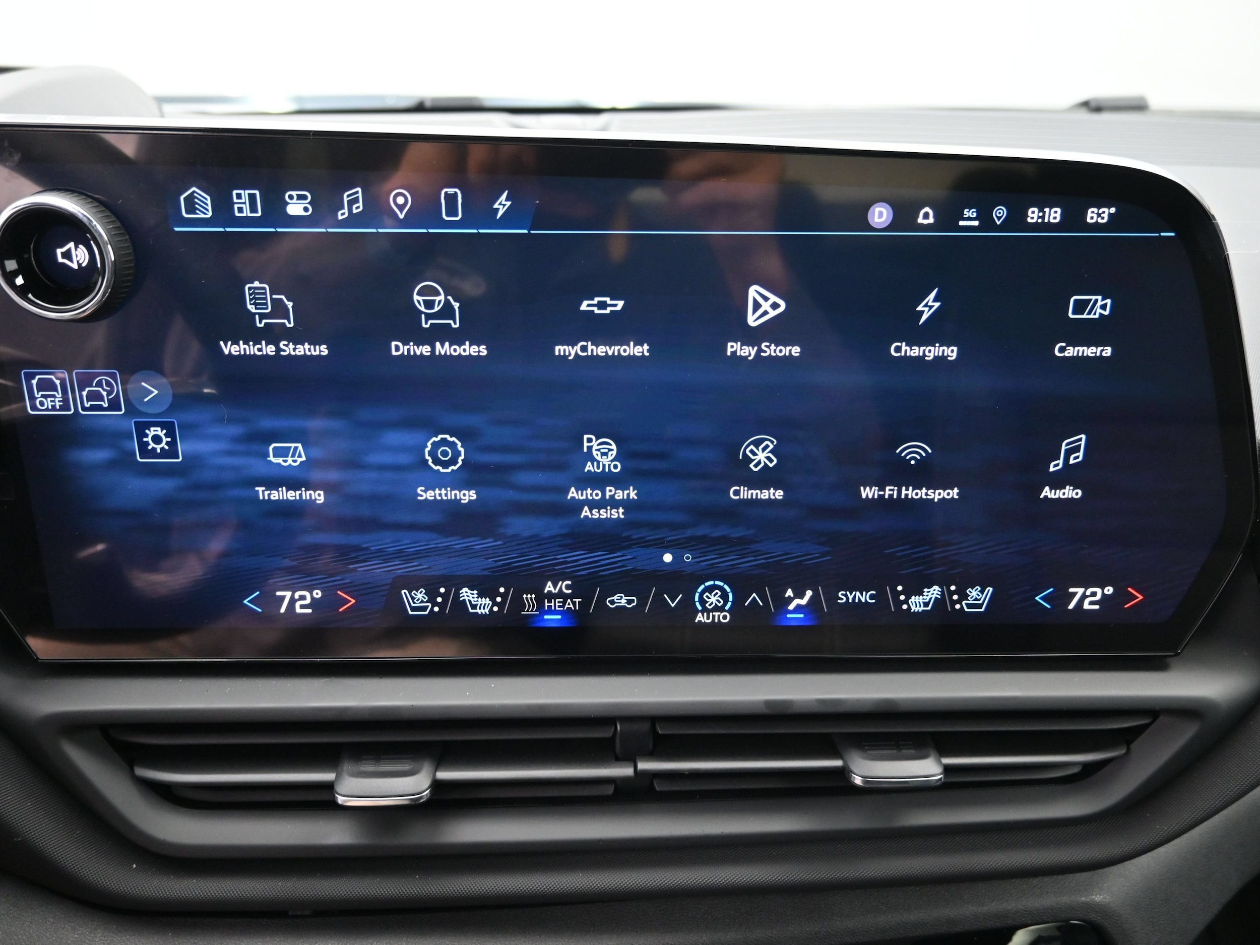2026 Chevrolet Silverado EV LT - Photo 36