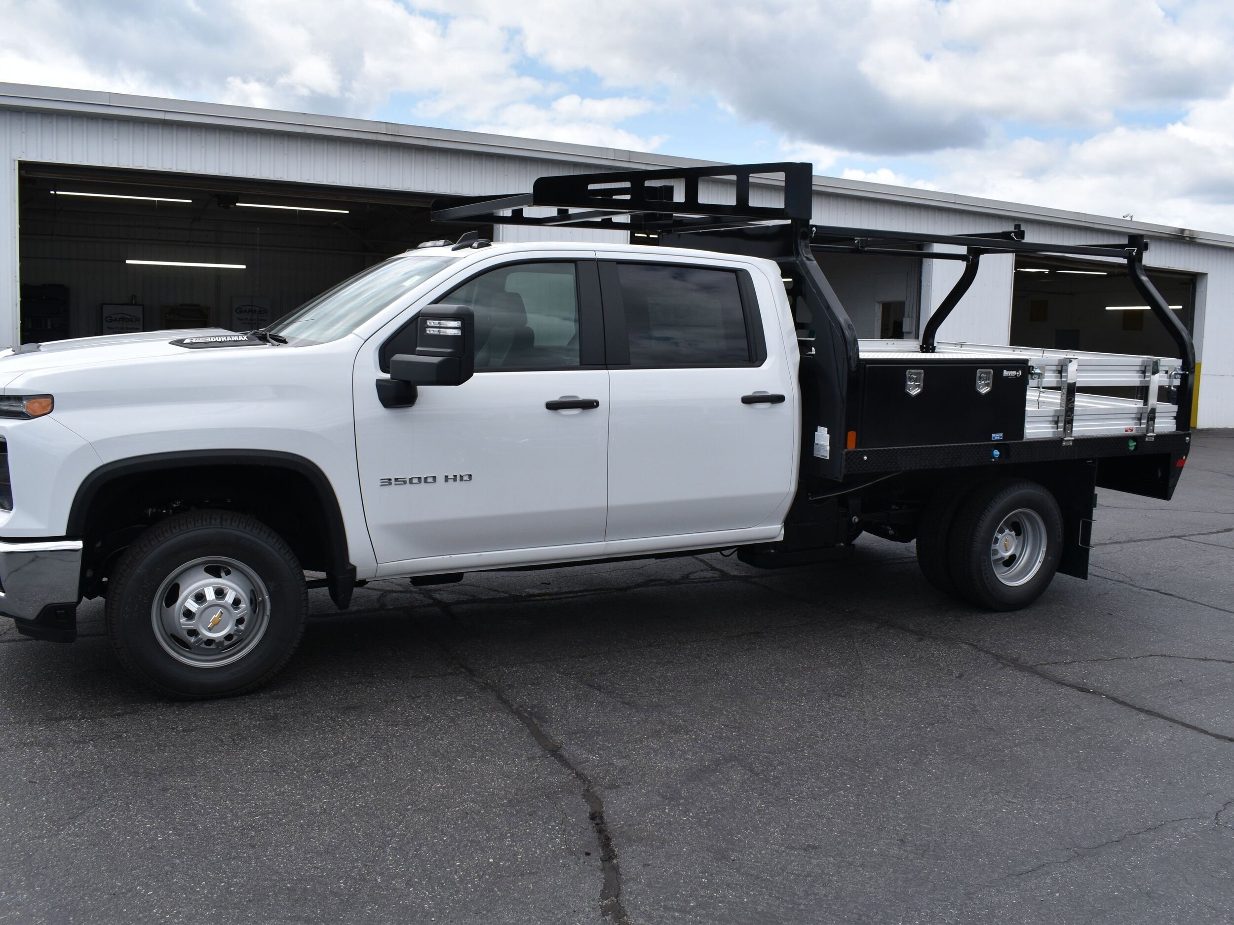 2024 Chevrolet Silverado 3500HD Work Truck photo 4