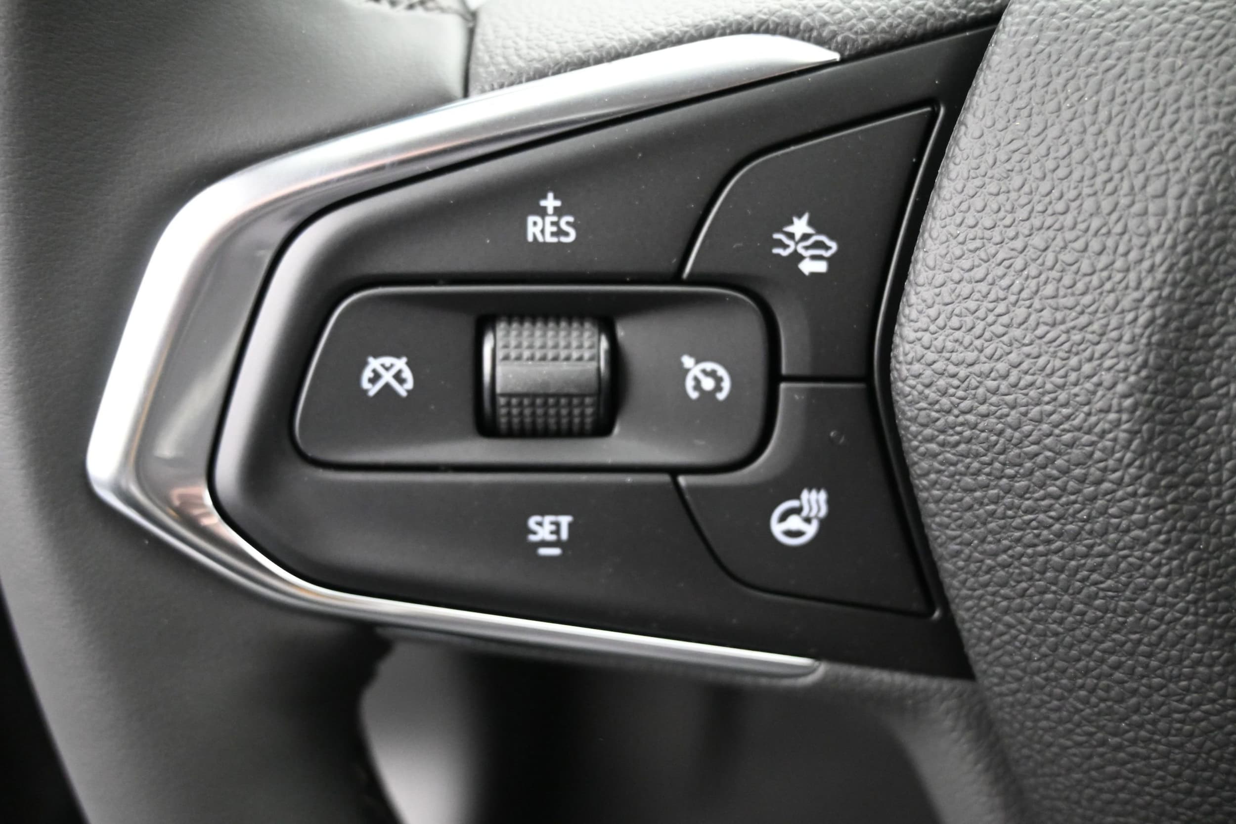 2026 Chevrolet Trax LT - Photo 25