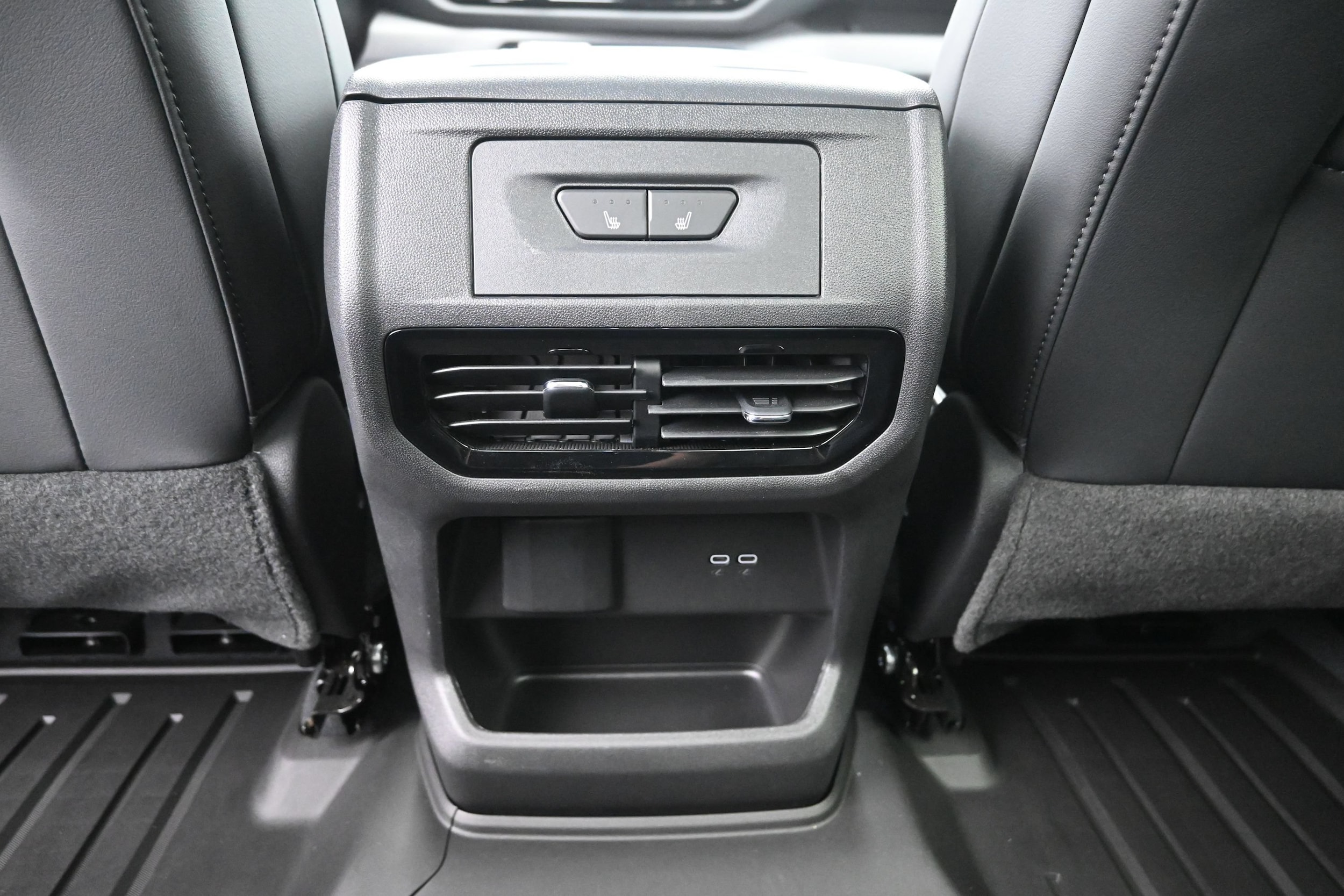 2026 Chevrolet Silverado EV LT - Photo 59