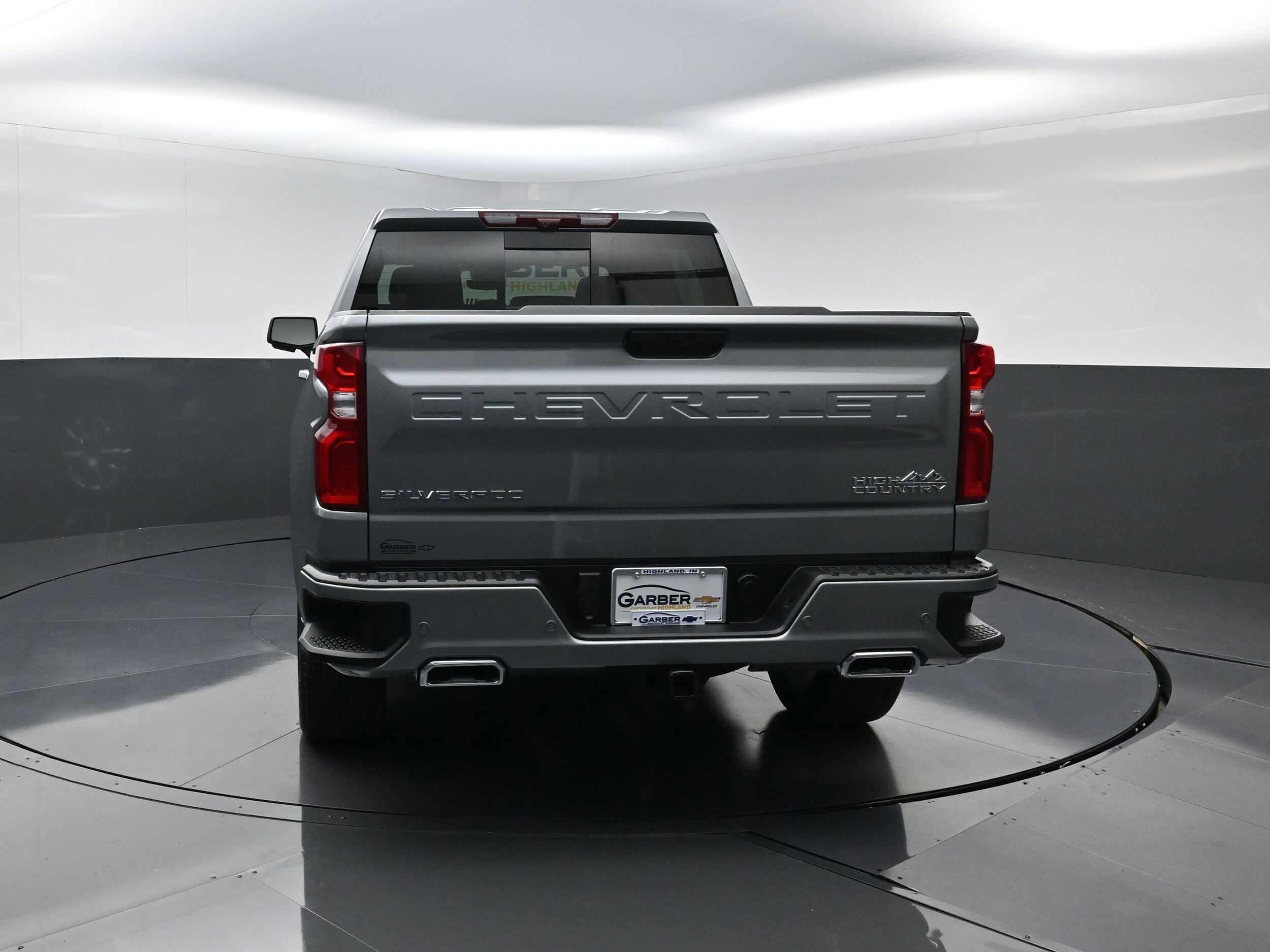 2026 Chevrolet Silverado 1500 High Country photo 4