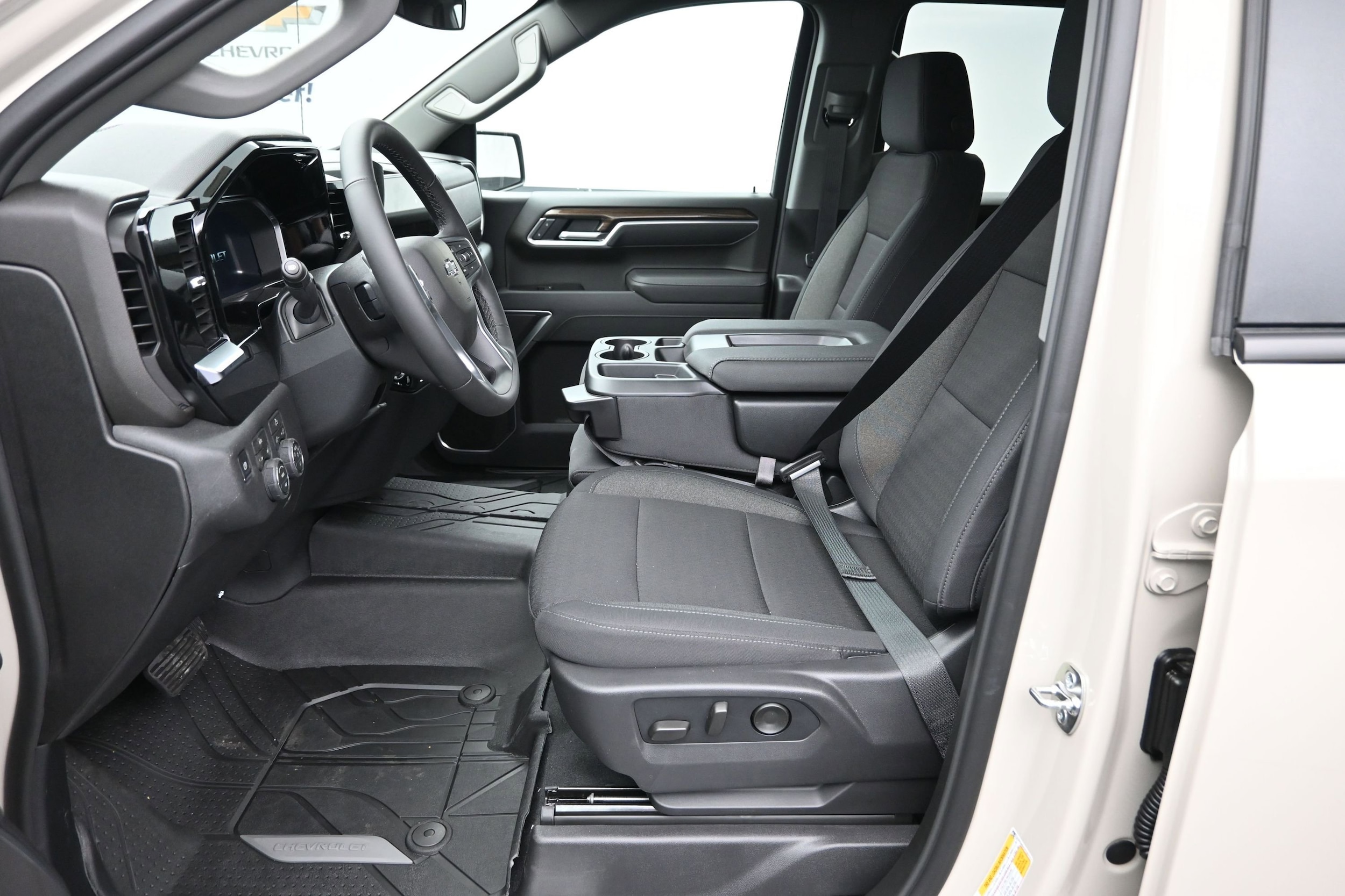 2026 Chevrolet Silverado 1500 RST - Photo 21