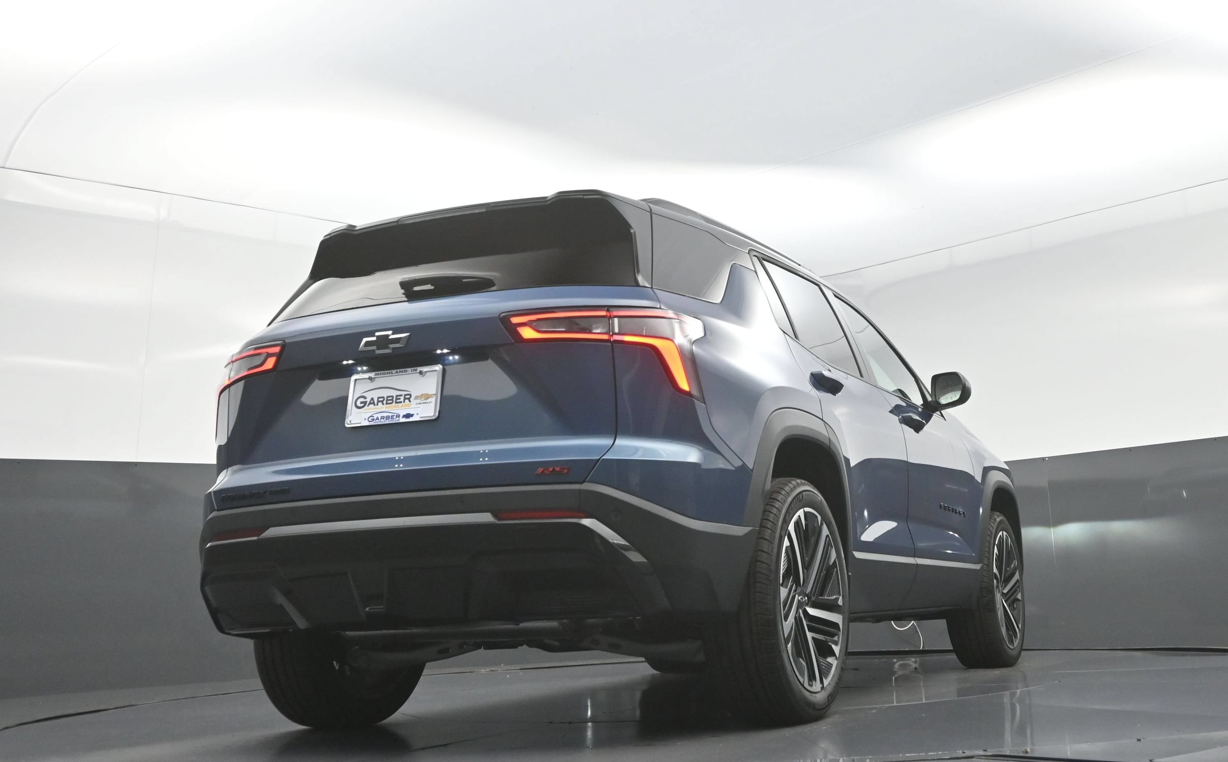 2027 Chevrolet Equinox RS - Photo 12