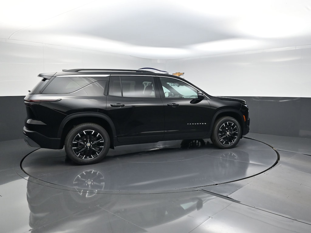 New 2026 Chevrolet Traverse LT SUV