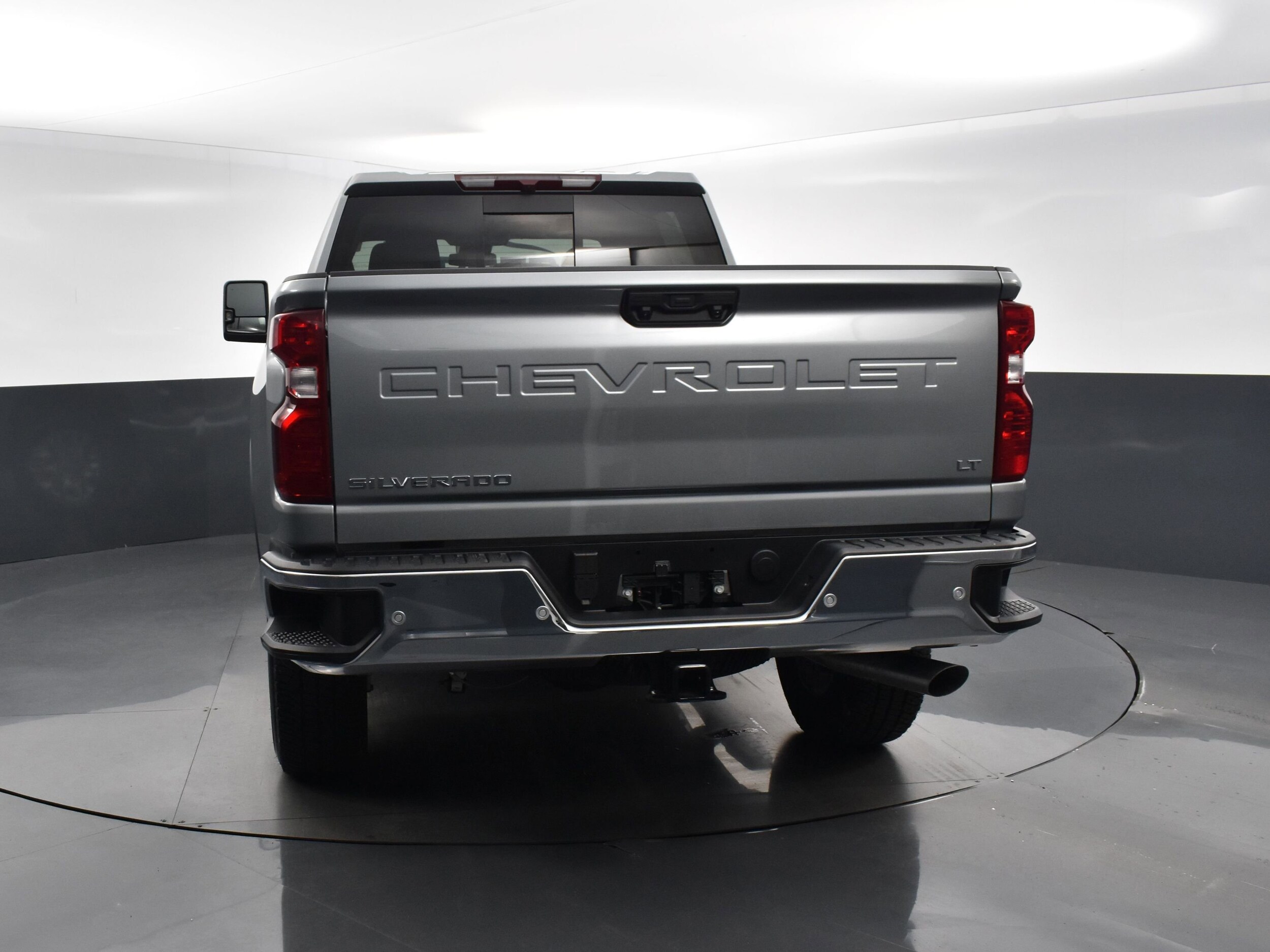 2025 Chevrolet Silverado 3500HD LT photo 4