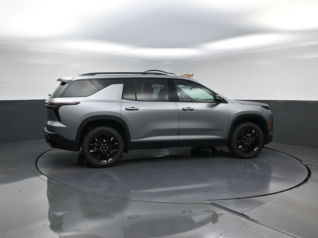 New 2026 Chevrolet Traverse LT SUV
