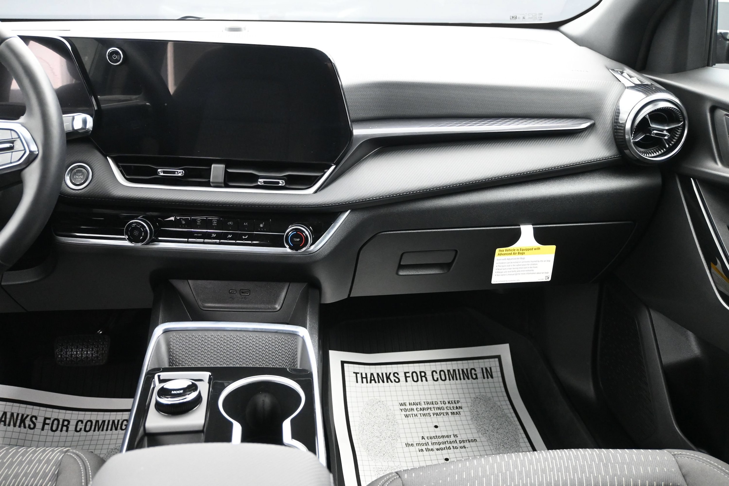 2026 Chevrolet Equinox LT - Photo 18